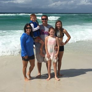 Meet your Posher, Joni